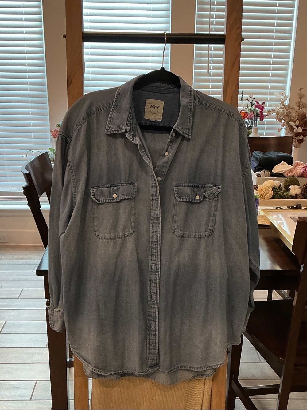 aerie Men's Washed Denim Button-Down Shirt - Light Blue